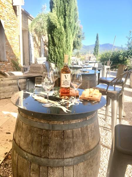 Visitez Château La Vivonne - Domaine Viticole et Œnotourisme en Provence, près de Bandol dans le Var